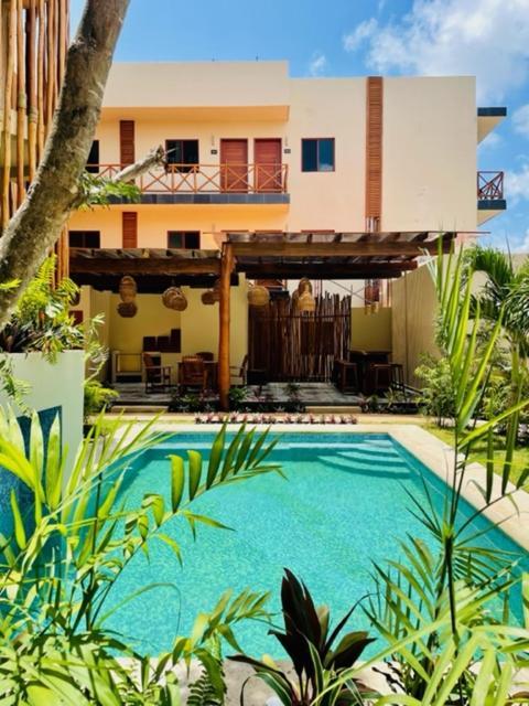 Hotel Manglar Suites 玛哈威 外观 照片