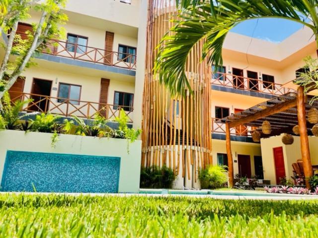 Hotel Manglar Suites 玛哈威 外观 照片